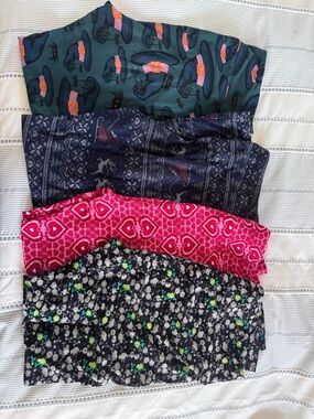 LuLaRoe Women’s Multi-Print Leggings Pack - Teal, Navy, Pink, Black